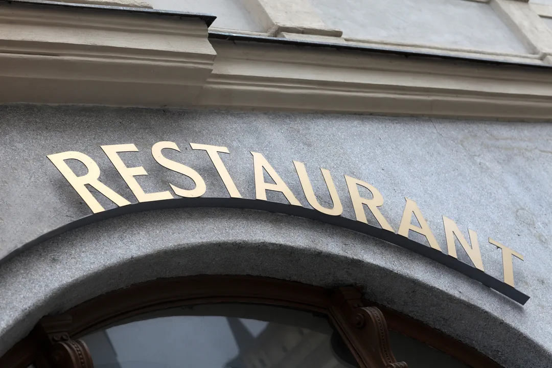 aluminum business signs